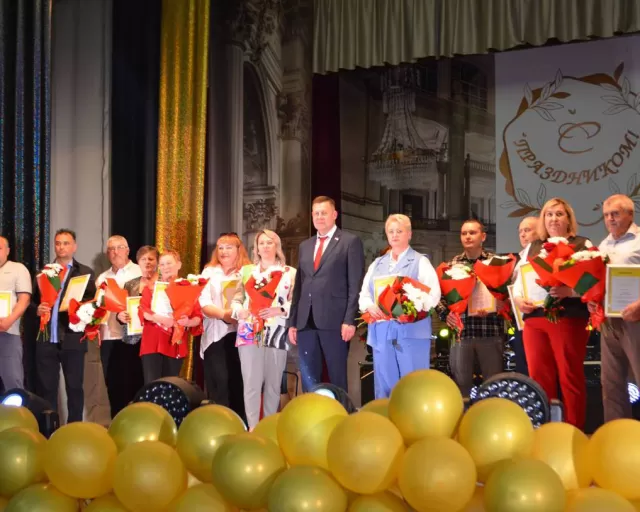 В компании "Моготекс" отпраздновали День работников легкой промышленности